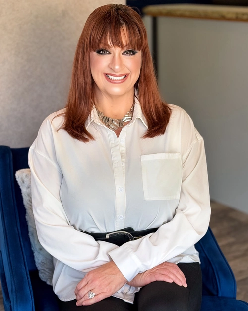 Kelly A., Office Manager at River Point Dental